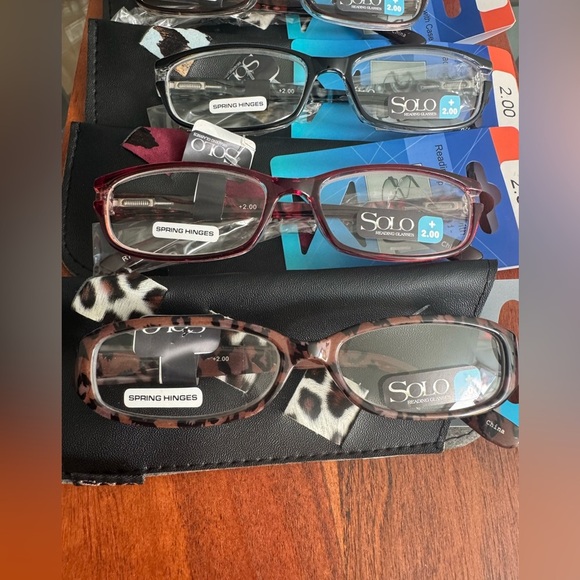 NEW Bundle lot of 8 Fashion Reading Glasses 2.00 case cat eye assorted designs - Picture 2 of 4